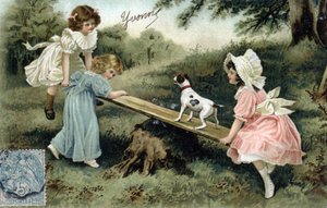 Meisjes spelen met een houten plank (schommel of stuiterplank) door Unbekannt