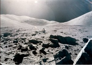 Bemande ruimtevlucht, VS, Apollo 15 panoramisch uitzicht op het maanoppervlak, Apollo 15 door Unbekannt
