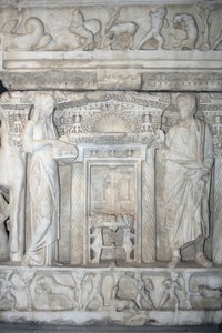 Reliëf op Romeinse sarcofaag Sidamara-type/Istanbul Museum/Turkije