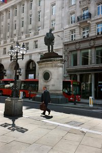 Standbeeld van James Henry Greathead, Londen (foto)