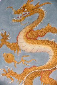 Het Ariana, Zwitsers museum voor keramiek en glas, Chinese draak