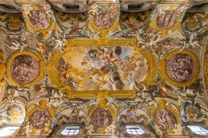 Zicht op het plafond, Kerk van Nunziatina, Todi, Umbrië, Italië