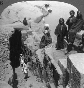 De Nilometer, meter van overstromingen bij de eerste cataract, Egypte door Underwood and Underwood