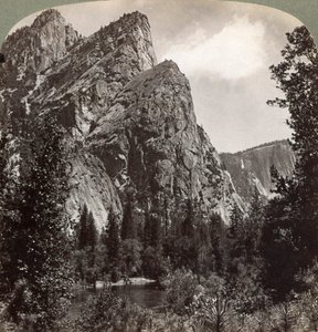 De Drie Broers, Yosemite Valley, Californië, VS, 1902 door Underwood and Underwood