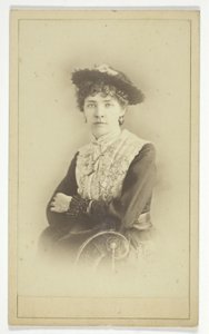 Zonder titel (Portret van vrouw met hoed)