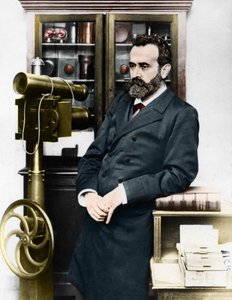Alphonse Bertillon (1853-1914), Franse criminoloog die de antropometrie creëerde door Unknown artist