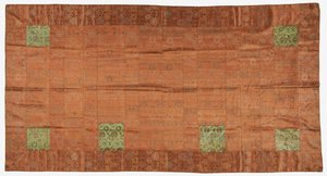 Brocade, zijde. Een boeddhistische monnikspij, gepatcht; kesa