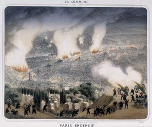 Commune van Parijs: Parijs brand. Communards vuren kanonnen af richting Parijs. 1871.