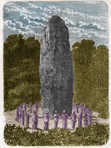 Druïde danst rond een menhir. door Unknown artist
