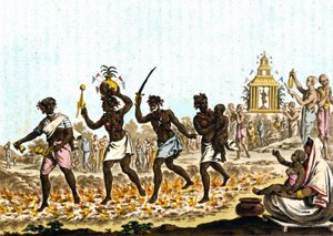 India. Fakirs lopen op gloeiende kolen (19e-eeuwse gravure) door Unknown artist