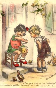 Ansichtkaart, kitsch, twee kinderen met een koffiemolen, meisje en jongen