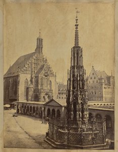 [De Frauenkirche en Schöner Brunnen, Neurenberg].