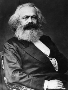 Karl Marx (1818-1893), Duitse socialistische theoreticus en revolutionair. door Unknown photographer