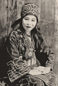 Portret van Ching Shih de piraat door Unknown photographer