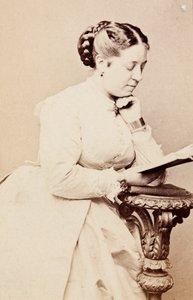 Portret van Therese Tietjens door Unknown photographer