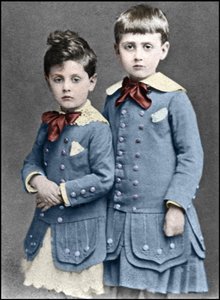 Robert en Marcel Proust als kinderen in 1877 door Unknown photographer