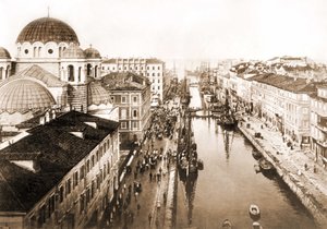 Uitzicht op de stad Triëst aan het einde van de 19e eeuw