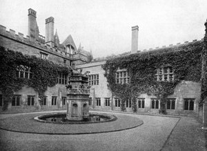De kloosters, Newstead Abbey, Nottinghamshire, 1924-1926