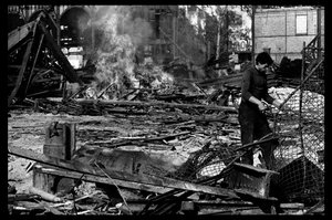 Sloop van de centrale markt in Parijs, in augustus 1971 (zwart-wit foto)