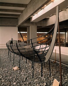 Vikingschip gevonden in de Roskilde fjord, Denemarken, ca. 1030 door Viking