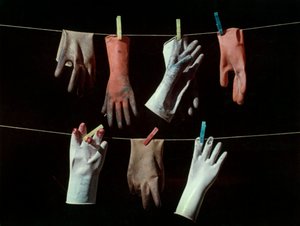 "Handschoenen."
