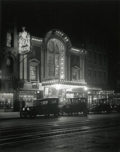 Ideaal Theater, 693 Eighth Avenue, bij 49th Street, c.1916-17 door William Davis Hassler