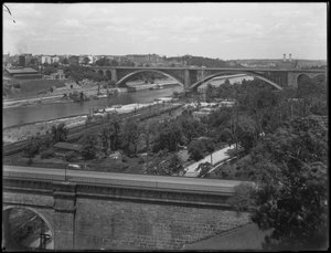 De Washingtonbrug, High Bridge, en Washington Heights gezien vanuit de Bronx, 19 juli 1914 door William Davis Hassler