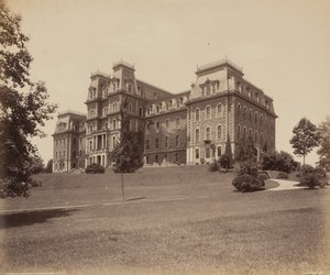 Easton, Pardee Hall, Lafayette College door William H. Rau