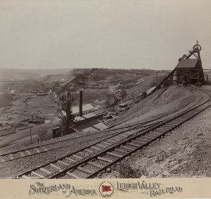 Knickerbocker Colliery nabij Shenandoah, Lehigh Valley Railroad door William H. Rau