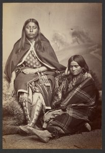 [Vrouwen van de Kiowa]. door William Stinson Soule