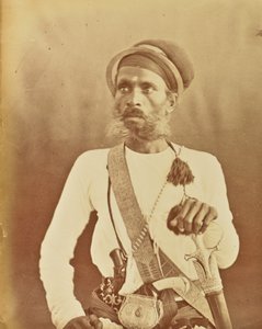 [Portret van een Sikh-strijder]. door Willoughby Wallace Hooper