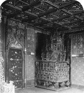 De oven in de Prinsenkamer, Festung Hohensalzburg, Salzburg, Oostenrijk, ca. 1900s door Wurthle and Sons