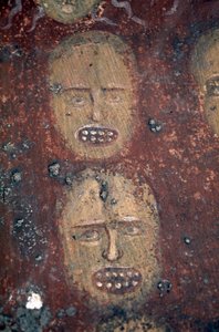 Hoofden van verdoemden, Laatste Oordeel fresco in Byzantijnse kerk van Odigitria, Mani-schiereiland, Peloponnesos, Griekenland door Georg Carl Heinrich Dollmann