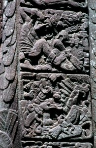 Hiërogliefen op Stela D in Quirigua, Izabal, Guatemala, Laat Klassieke periode, ca. 600-900 AD (foto)