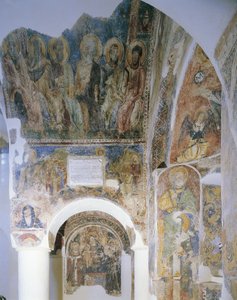 Laag standpunt van muurschildering op een muur, Kerk van St. Peter, Otranto, Salento, Puglia, Italië