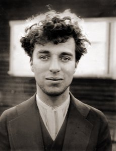 Portret van Charlie Chaplin op 27-jarige leeftijd