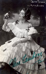 Portret van Clara Drum in het toneelstuk 
