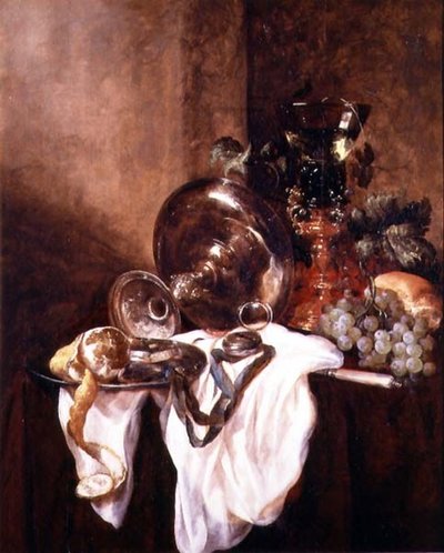 Stilleven met fruit en een zilveren beker door Abraham Hendricksz van Beyeren