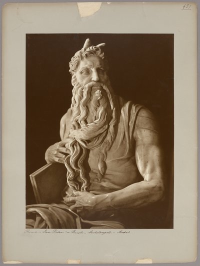Rome: Detail van Michelangelo’s Mozes door Adolphe Braun