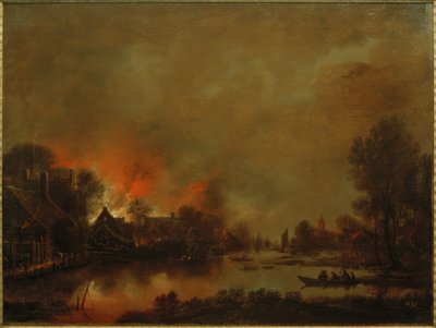 Nachtelijk kanaallandschap met brand in een dorp door Aert van der Neer der Ältere