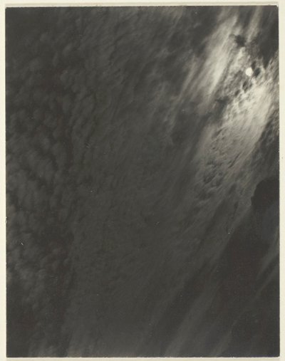 Equivalent, uit Set A Derde Set, Print 6, 1929 door Alfred Stieglitz
