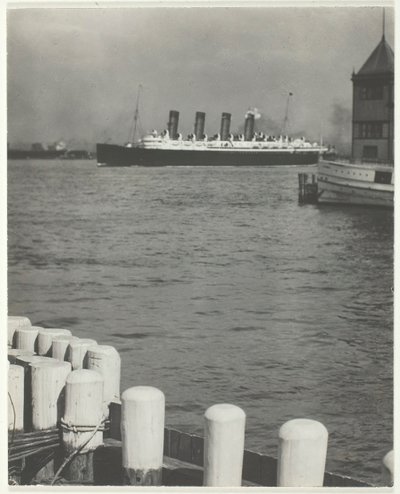 Uitgaande, De Mauretania, 1910, gedrukt 191832 door Alfred Stieglitz