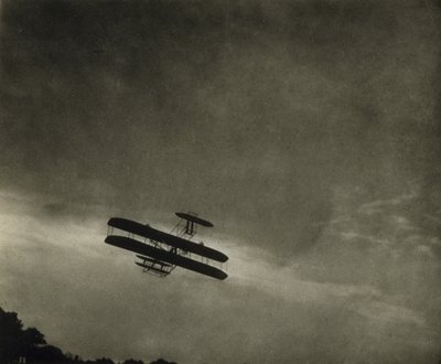 Het Vliegtuig, gepubliceerd oktober 1911 (fotogravure) door Alfred Stieglitz