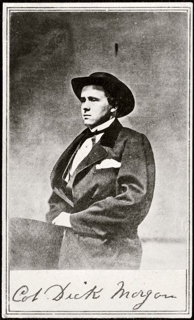 Kolonel Dick Morgan (z/w foto) door American Photographer