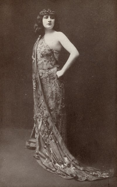 Mary Garden, als "Salome" (z/w foto) door American Photographer
