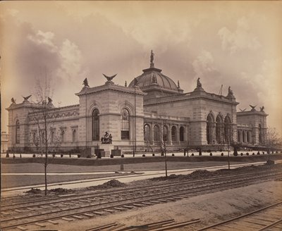 Memorial Hall van de Centennial Exposition, 1876 door American Photographer