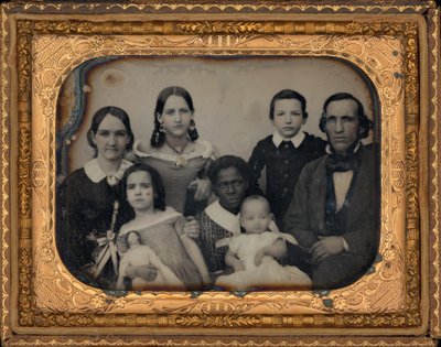 Portret van een gezin,jaren 1860 (foto) door American Photographer