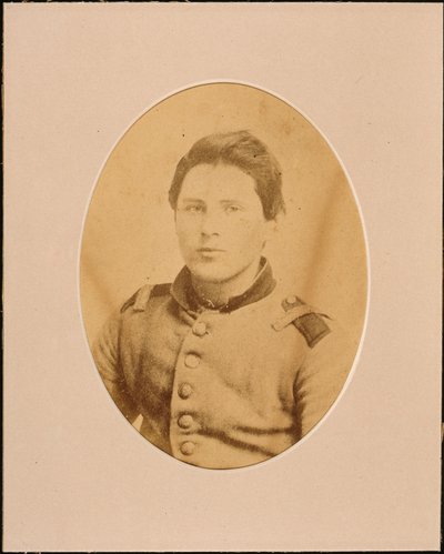 Portret van een ongeïdentificeerde soldaat (sepia foto) door American Photographer