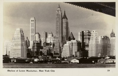 Skyline van Lower Manhattan, New York City, VS (z/w foto) door American Photographer