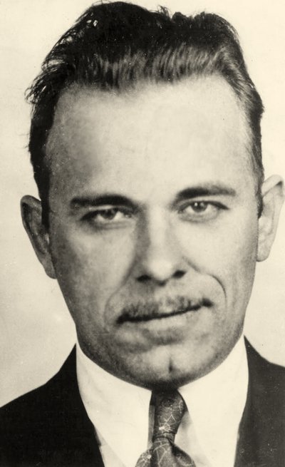 Portret van John Dillinger (1903 – 34) door American School